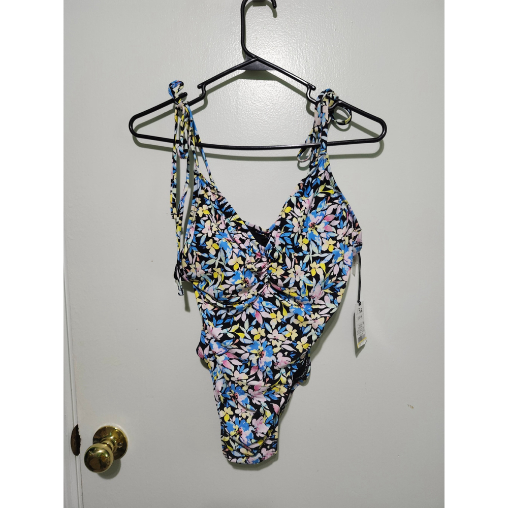 Women's Shade & Shore One-Piece Swimsuit Size M Floral Black Blue